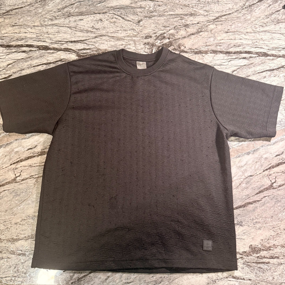 Saint Studios Men's T-Shirt Short Sleeve Tee - BLACK - MEDIUM